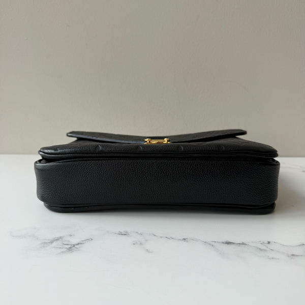 Louis Vuitton Pochette Metis