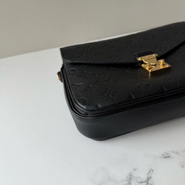 Louis Vuitton Pochette Metis