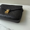 Louis Vuitton Pochette Metis