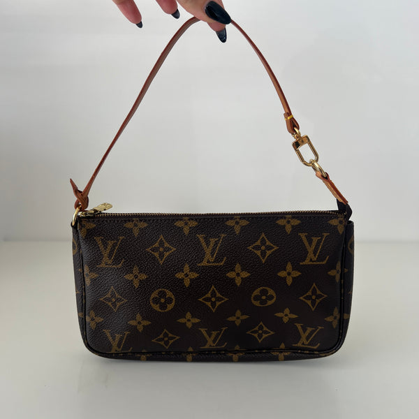 Louis Vuitton Pochette Accessories