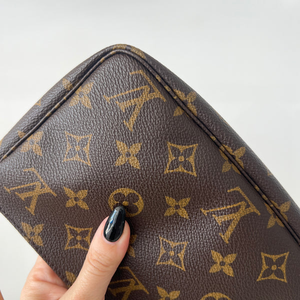 Louis Vuitton Pochette Accessories