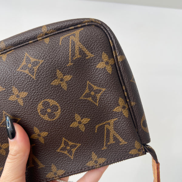 Louis Vuitton Pochette Accessories