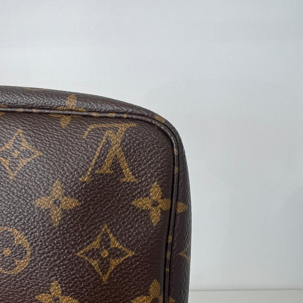 Louis Vuitton Pochette Accessories