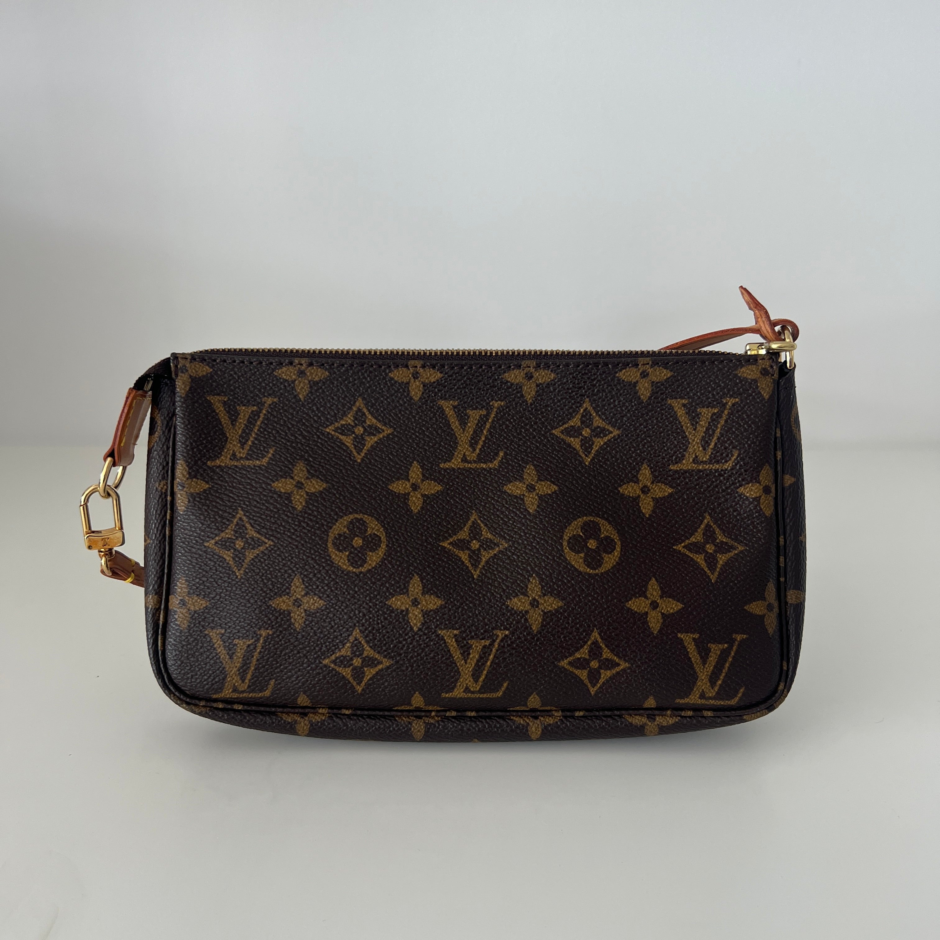Louis Vuitton Pochette Accessories