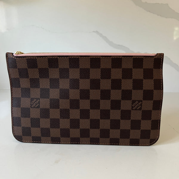 Louis Vuitton Neverfull MM & Pouch