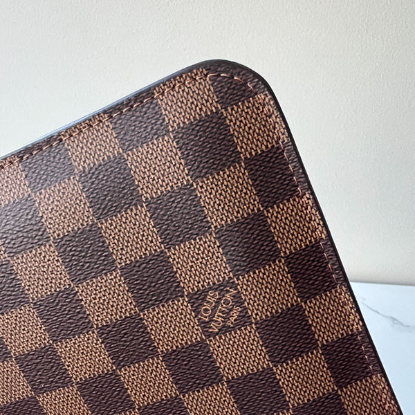 Louis Vuitton Pouch