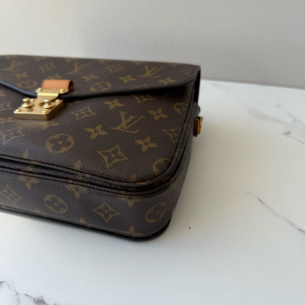 Louis Vuitton Pochette Metis