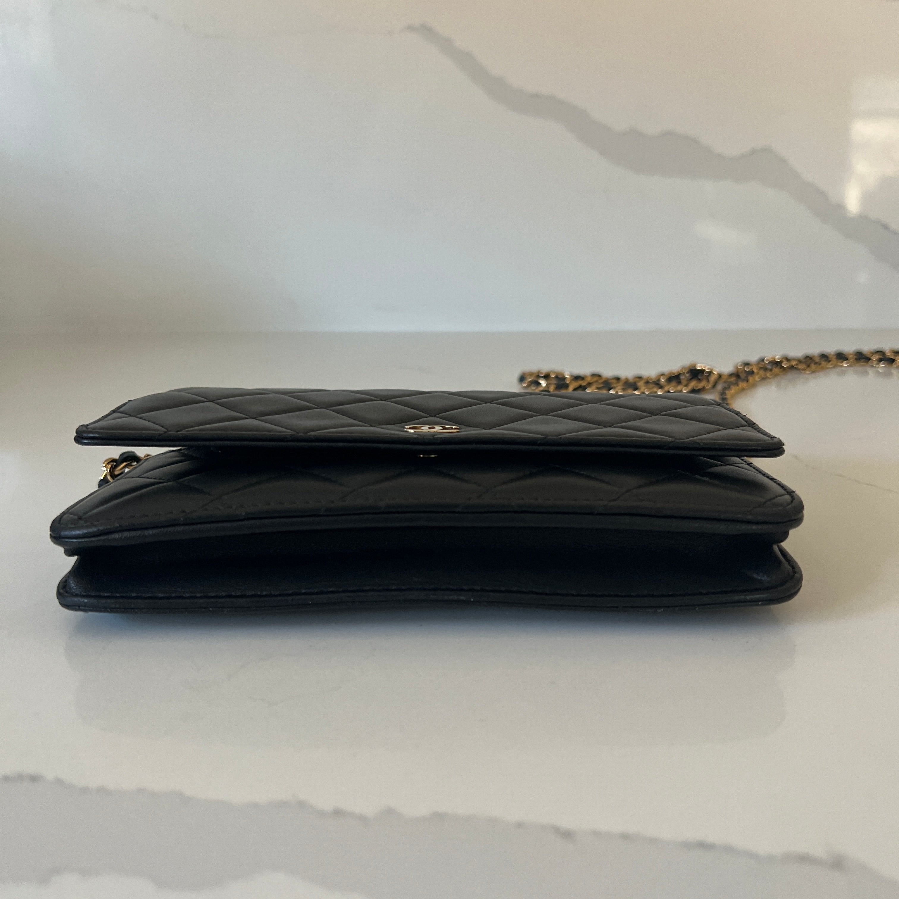 Chanel Wallet on Chain