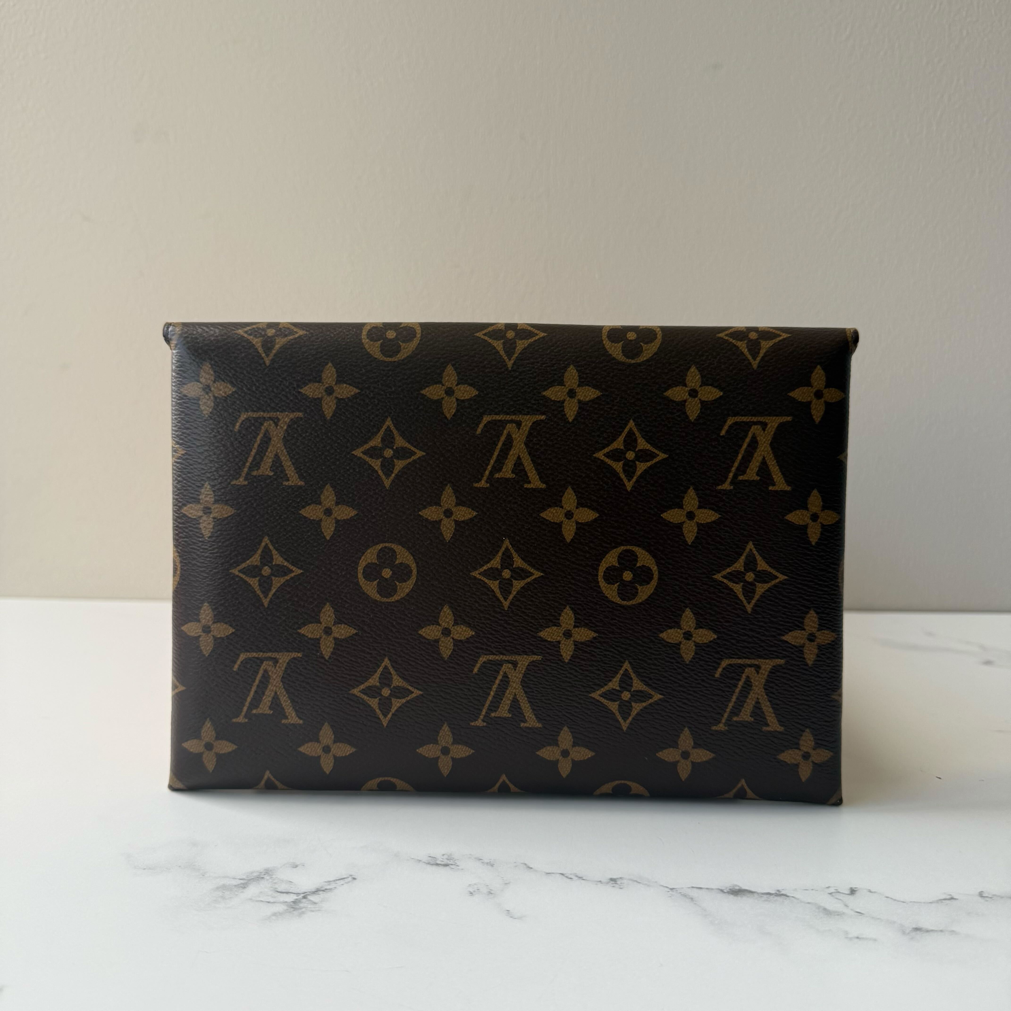 Louis Vuitton Kirigami Pochette