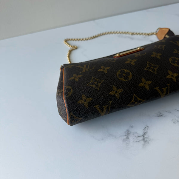 Louis Vuitton Eva Clutch