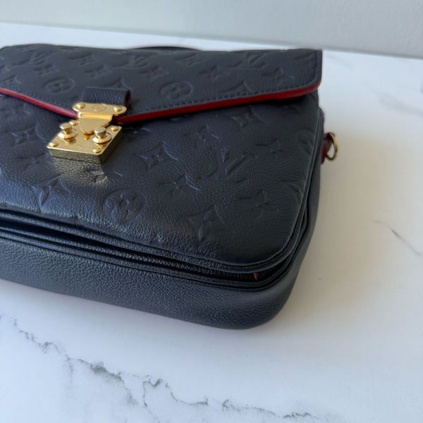 Louis Vuitton Pochette Métis