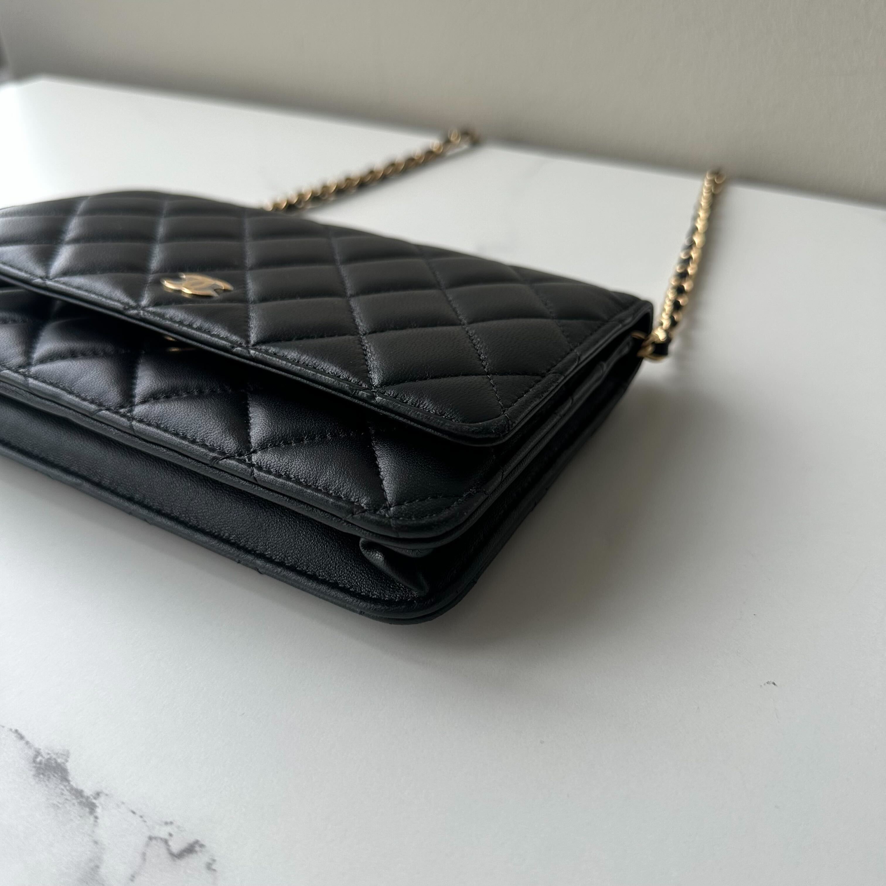 Chanel Wallet on Chain