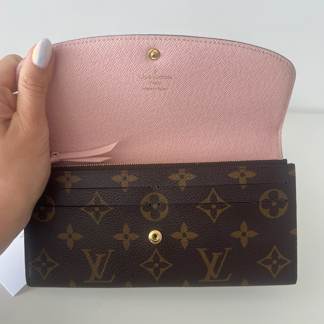 Louis Vuitton Emilie Wallet