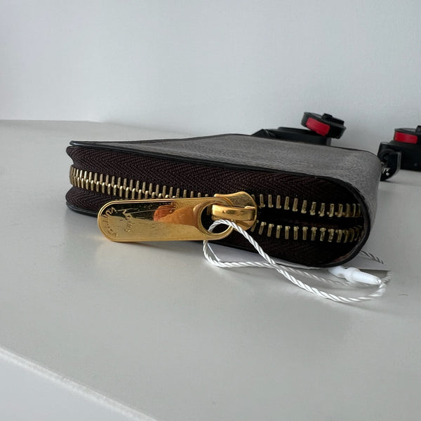 Louis Vuitton Zippy Wallet