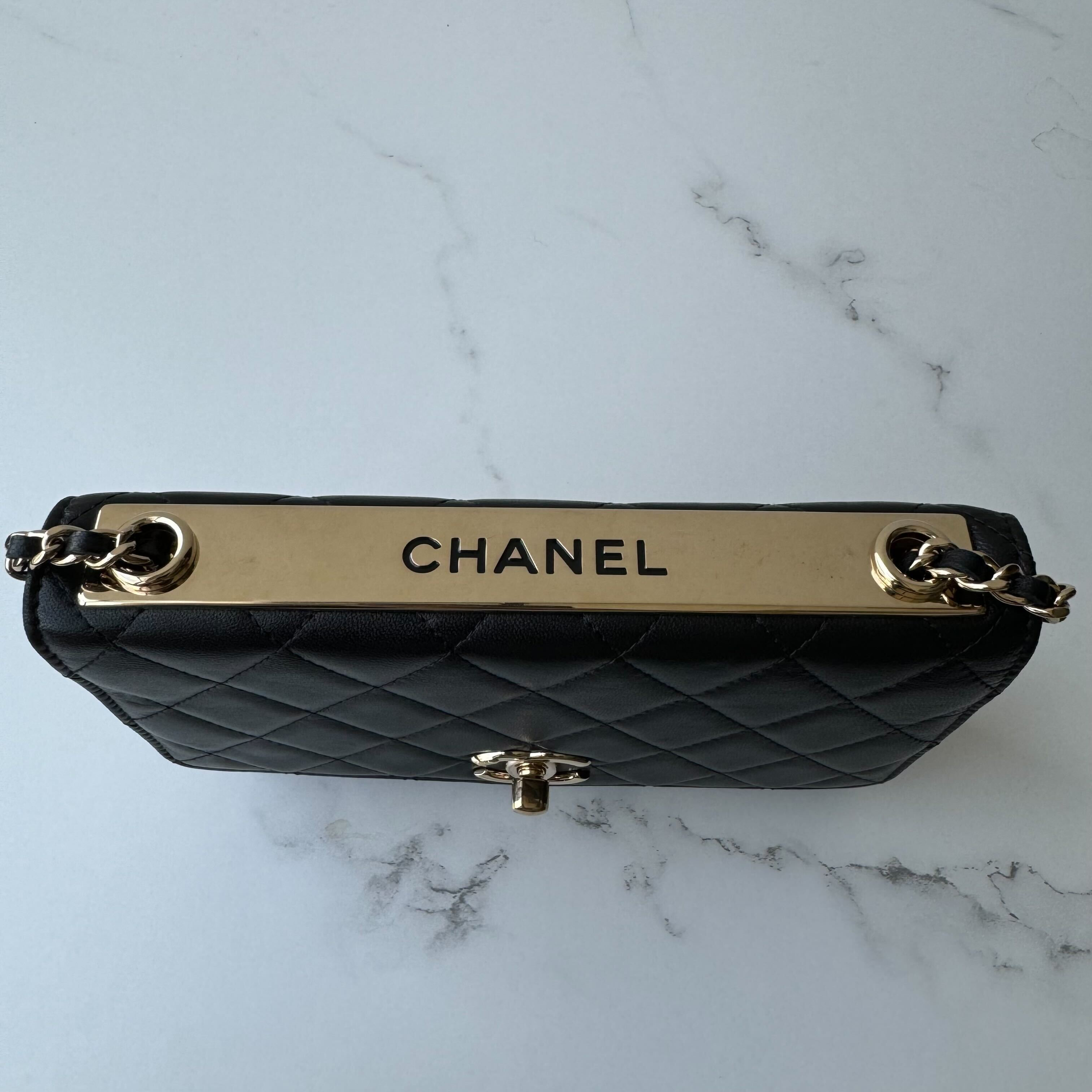 Chanel Wallet on Chain