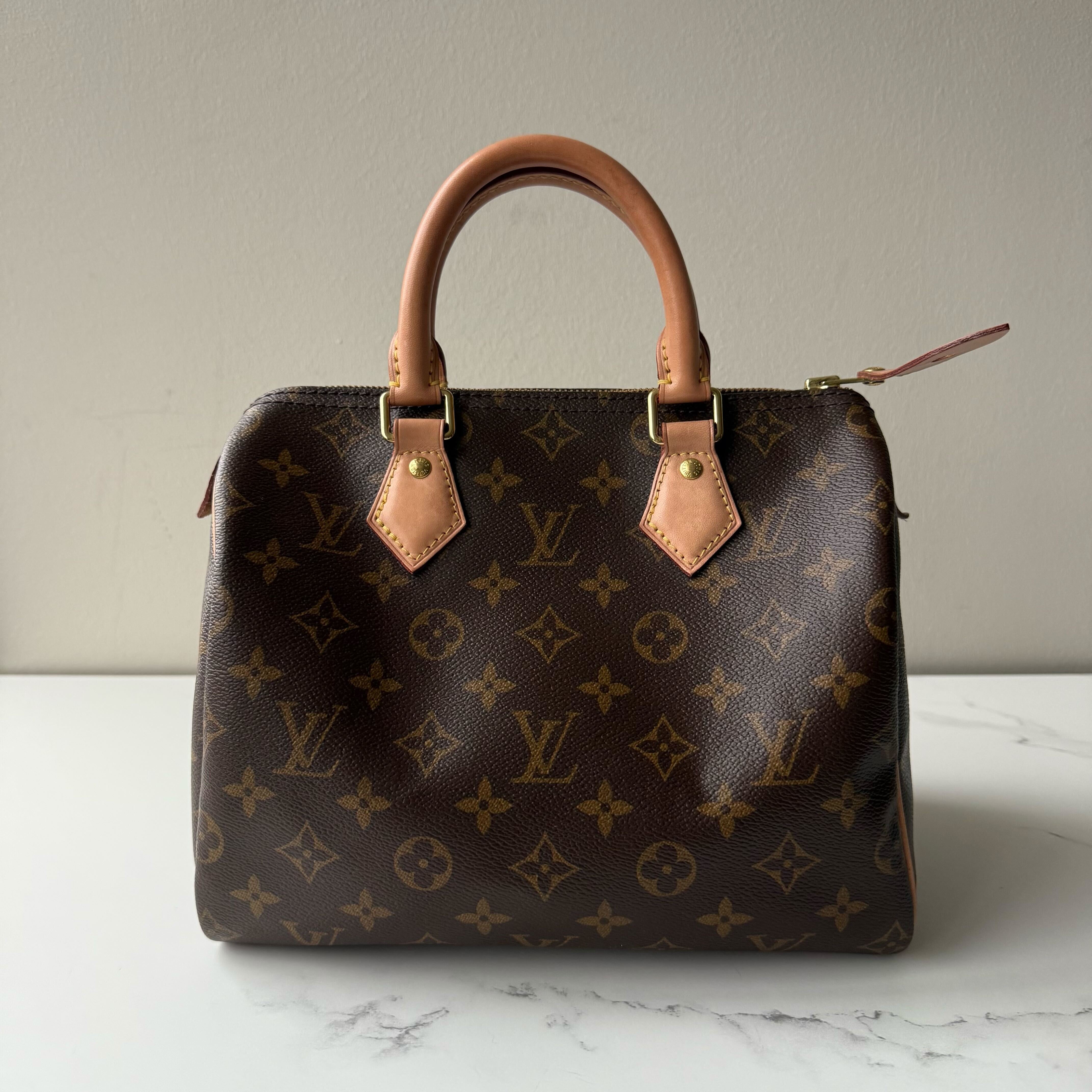 Louis Vuitton Speedy 25