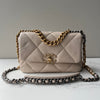 Chanel 19