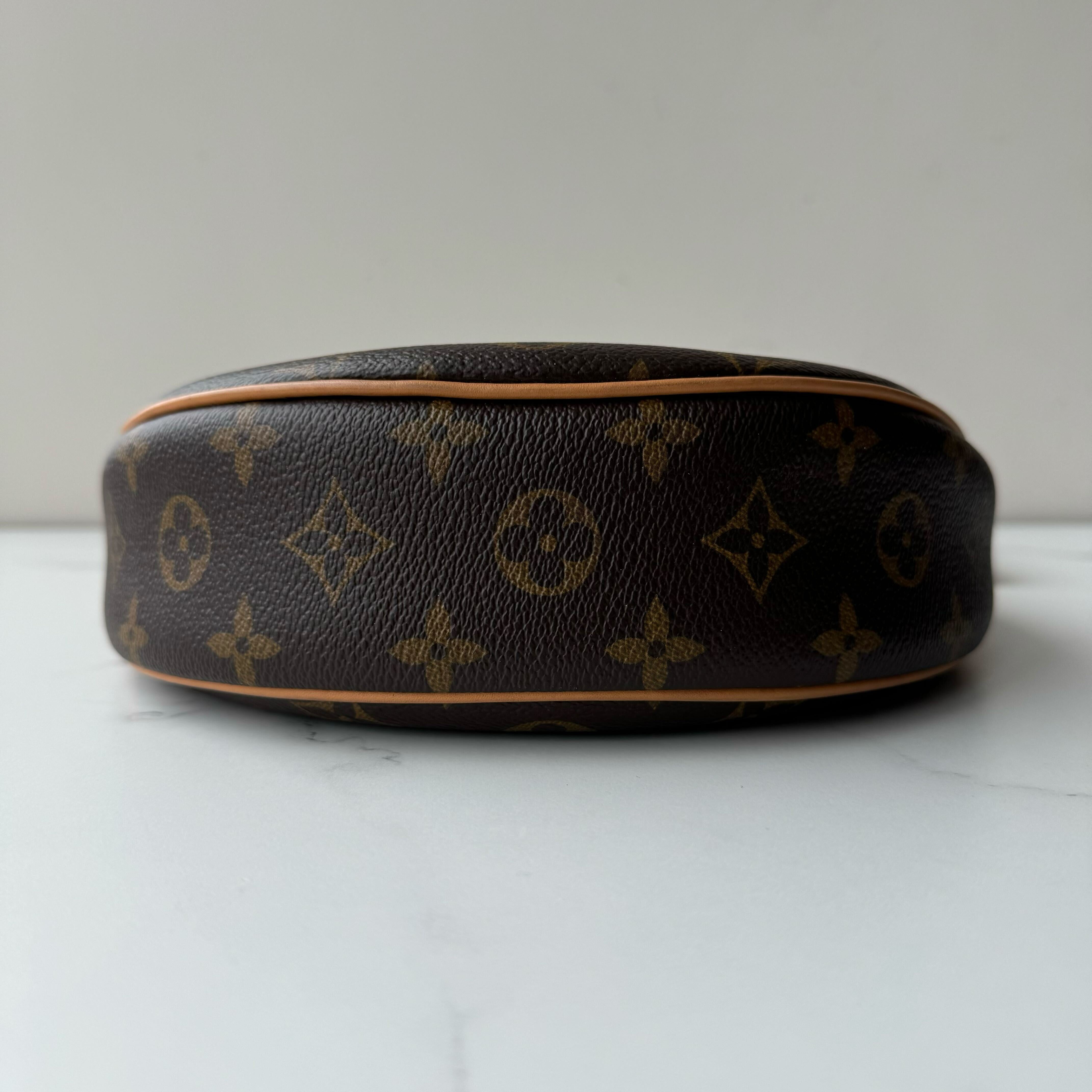 Louis Vuitton Loop