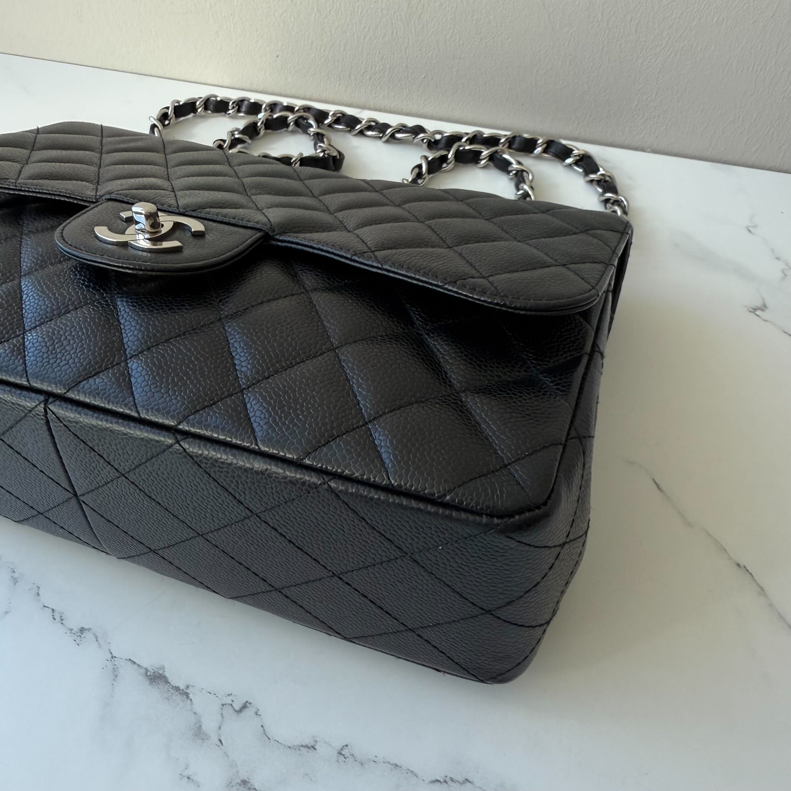Chanel Classic Flap Jumbo