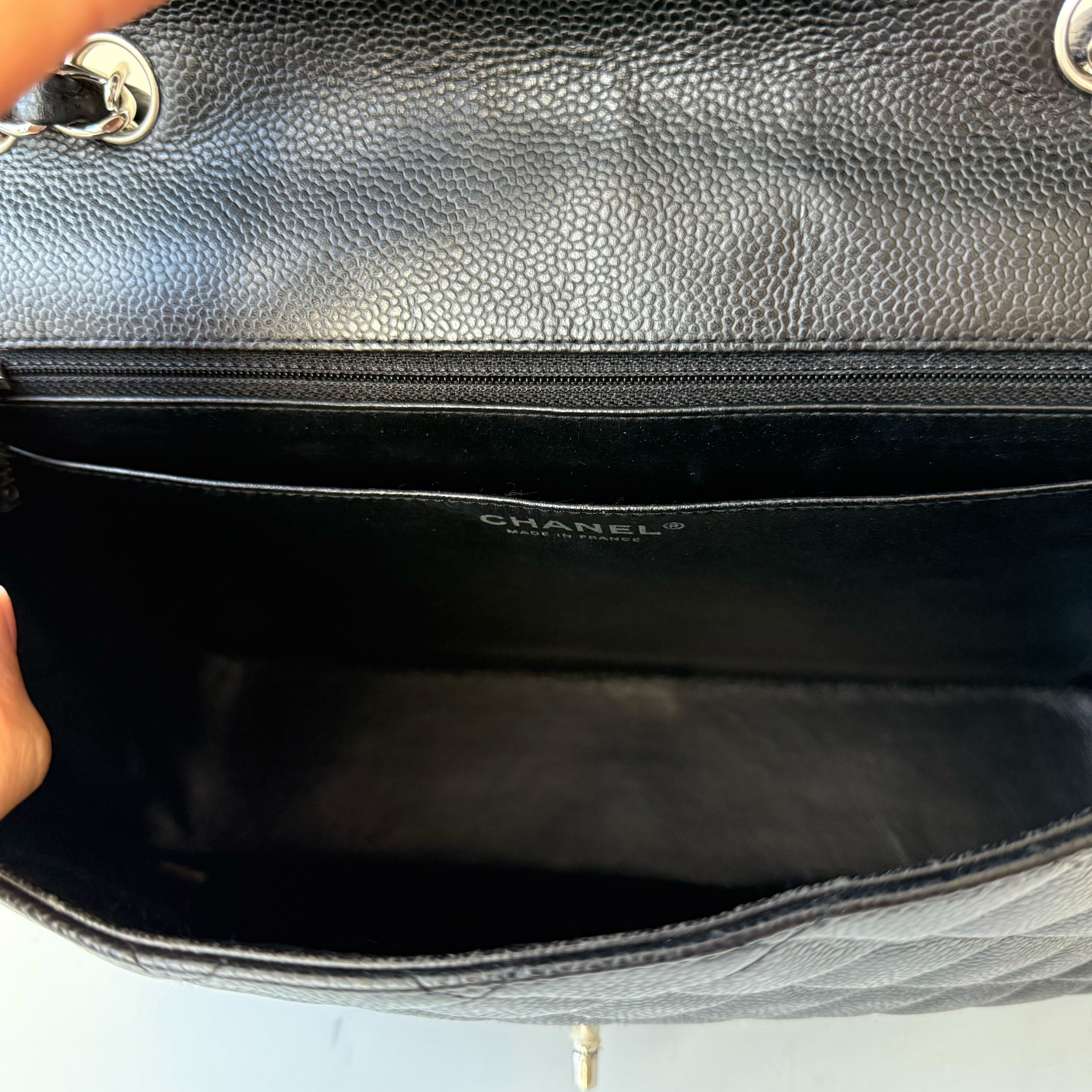 Chanel Classic Flap Jumbo