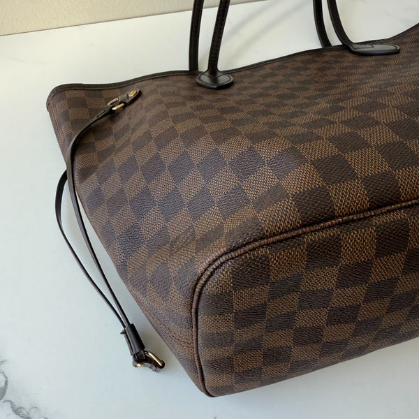 Louis Vuitton Neverfull MM