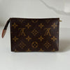 Louis Vuitton Toiletry 15