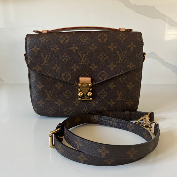 Louis Vuitton Pochette Metis