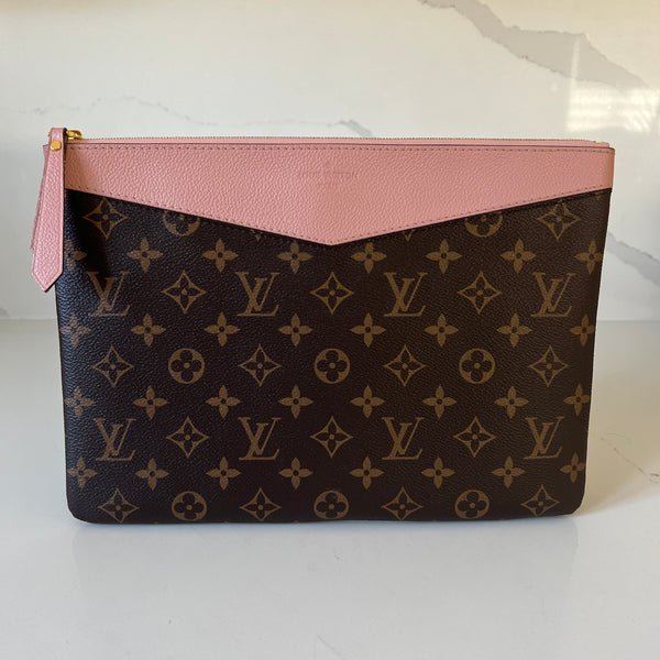 Louis Vuitton Daily Pouch