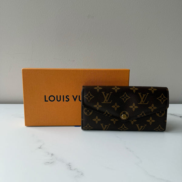 Louis Vuitton Sarah Long Wallet