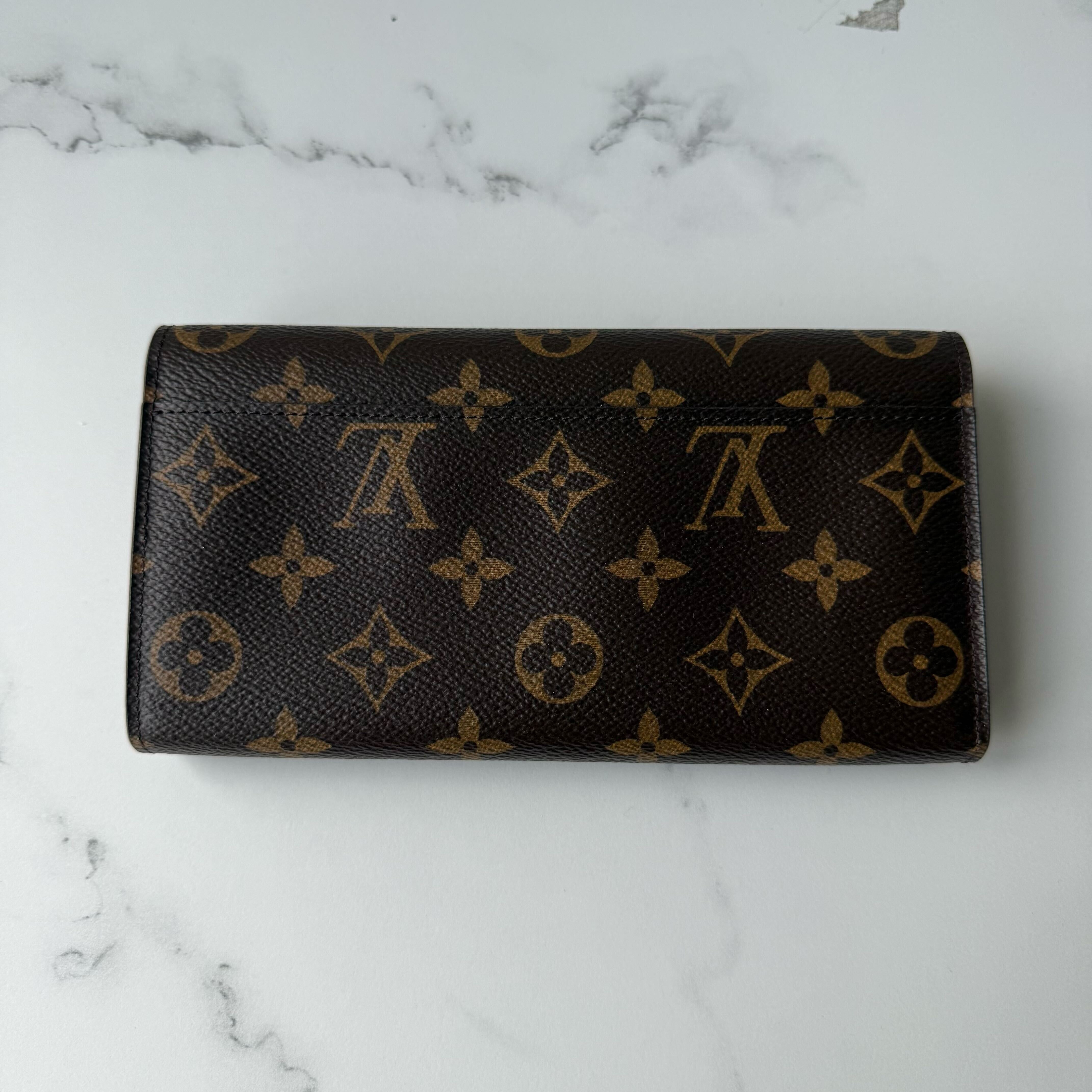 Louis Vuitton Sarah Long Wallet