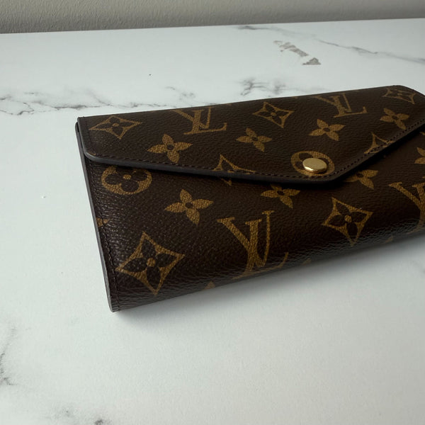 Louis Vuitton Sarah Long Wallet