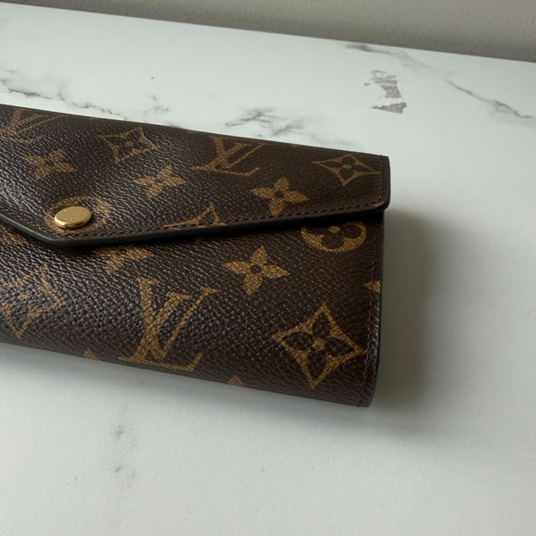 Louis Vuitton Sarah Long Wallet