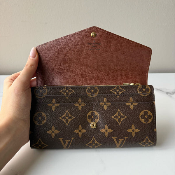 Louis Vuitton Sarah Long Wallet