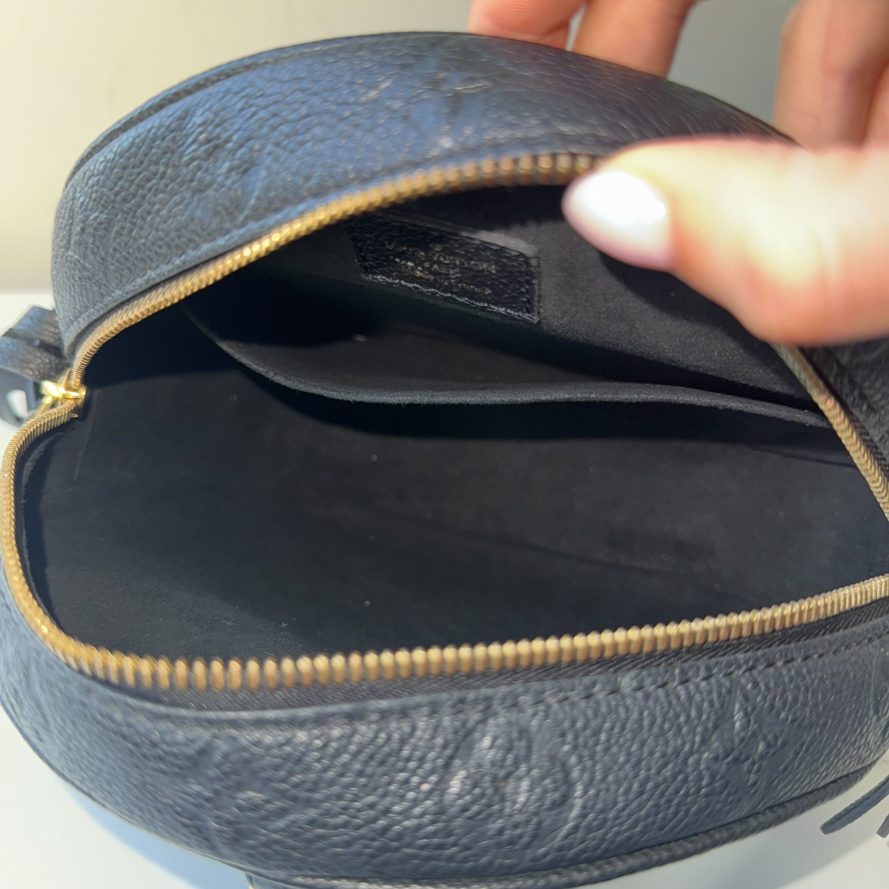 Louis Vuitton Boîte Chapeau Souple PM
