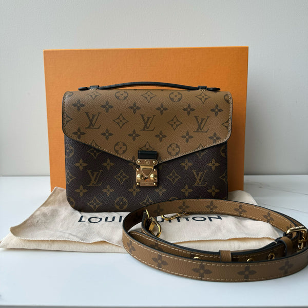 Louis Vuitton Pochette Metis