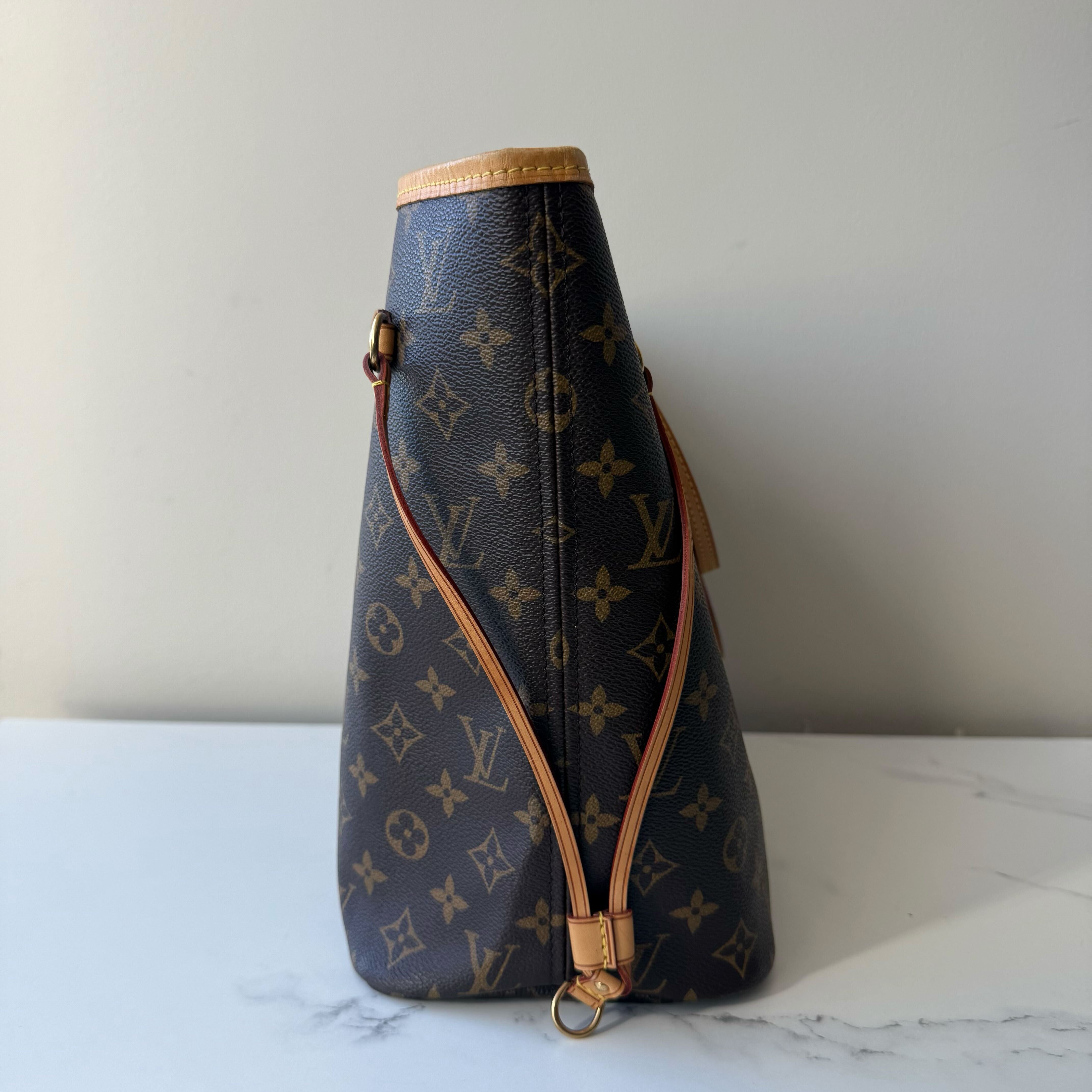 Louis Vuitton Neverfull MM + Pouch