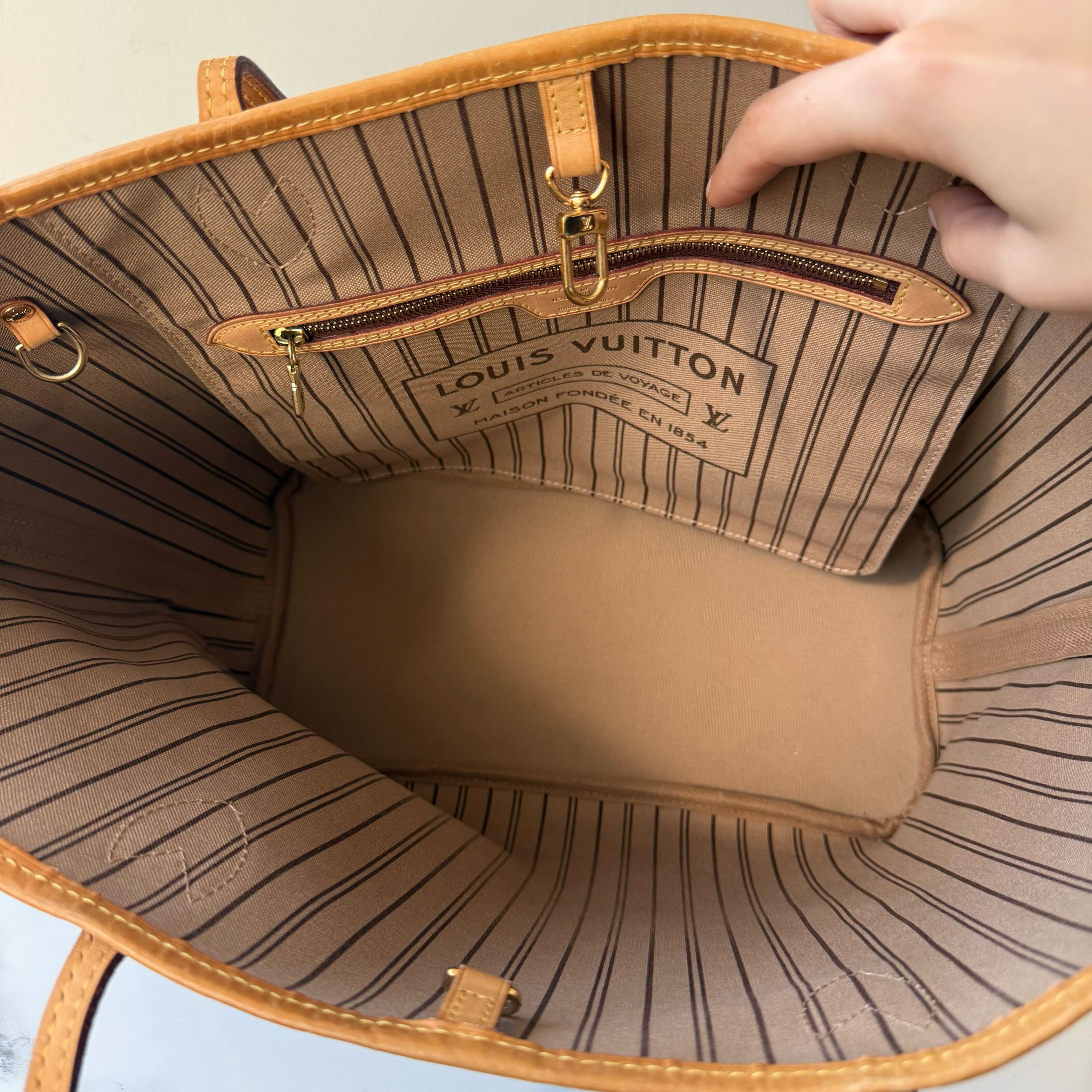 Louis Vuitton Neverfull MM + Pouch