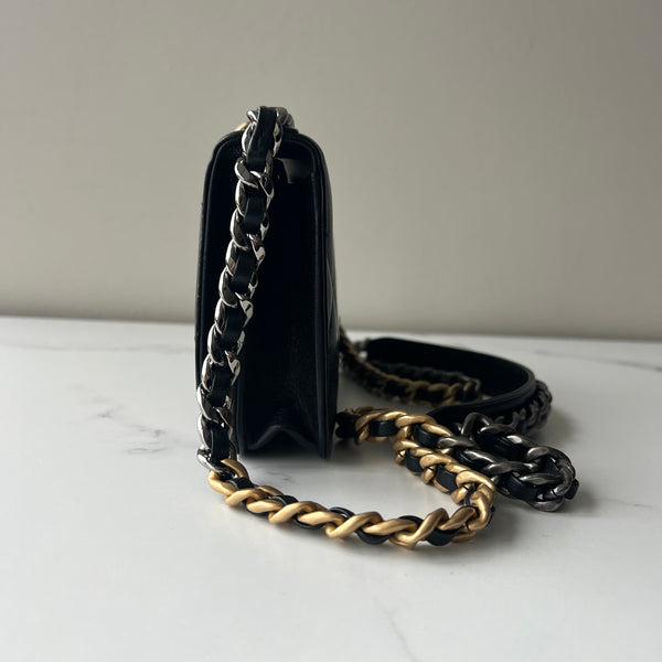 Chanel Wallet on Chain