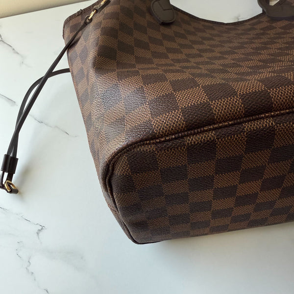 Louis Vuitton Neverfull MM