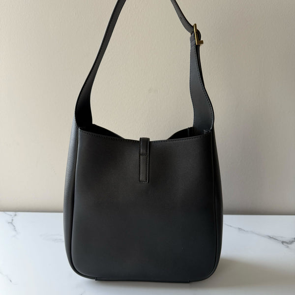 Saint Laurent 5 A 7