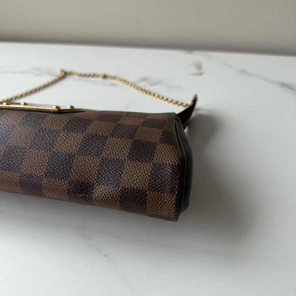 Louis Vuitton Eva Clutch