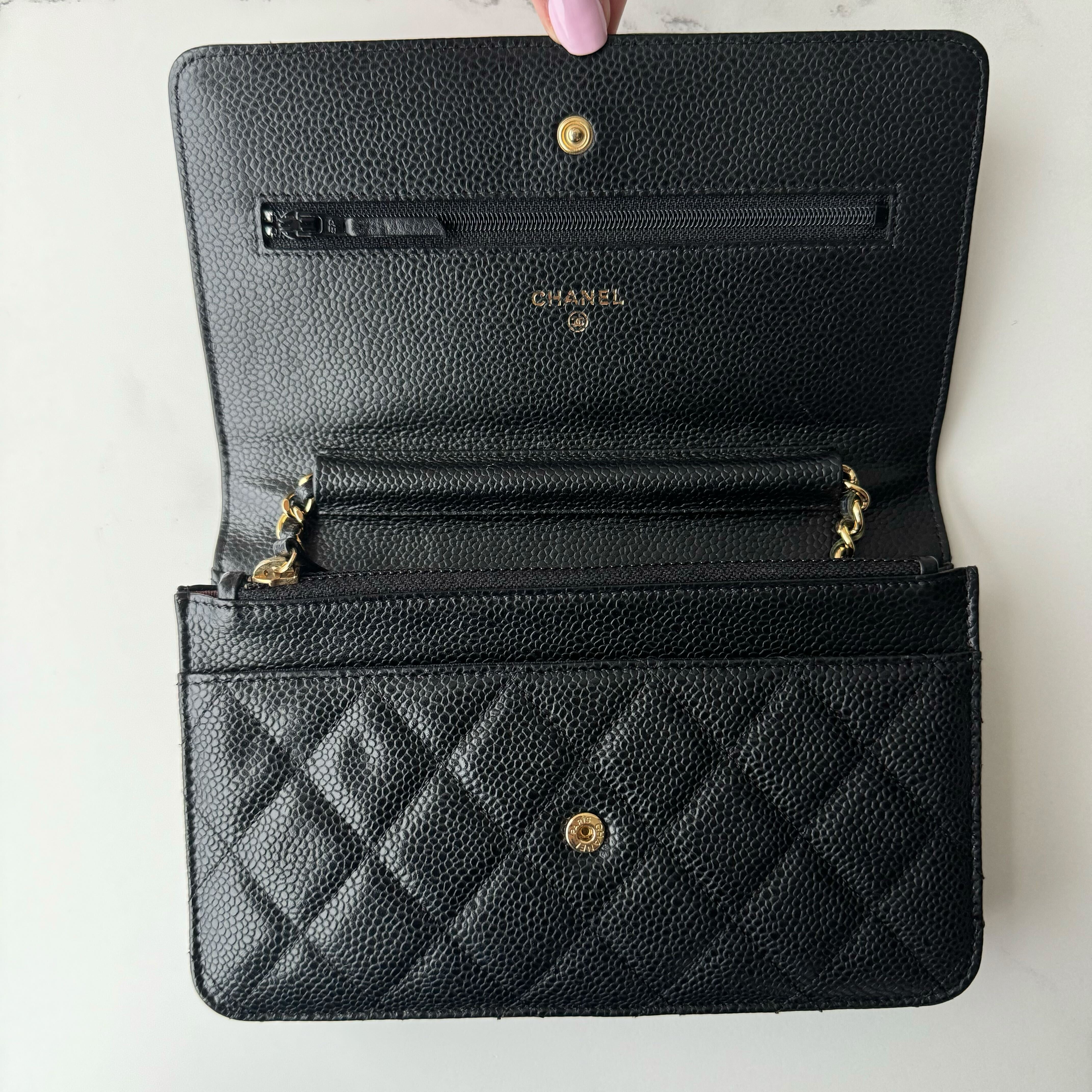Chanel Wallet on Chain