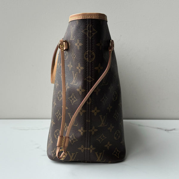 Louis Vuitton Neverfull MM & Pouch