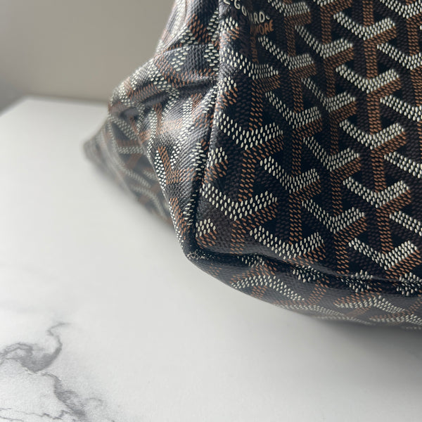 Goyard St Louis