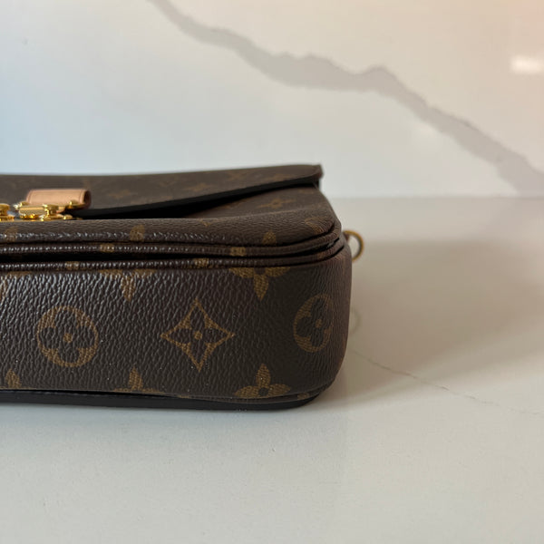 Louis Vuitton Pochette Metis