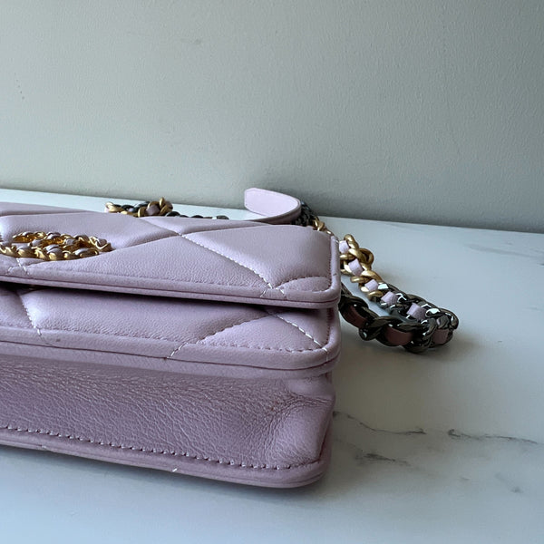 Chanel Wallet On Chain