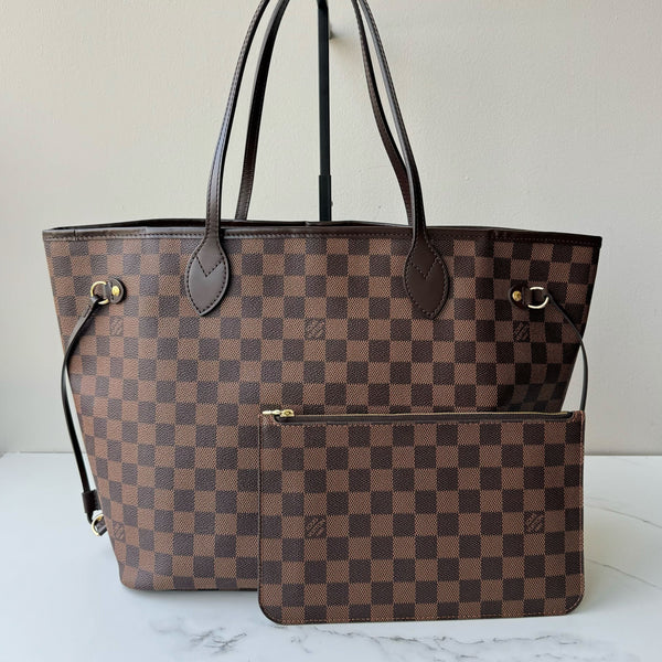 Louis Vuitton Neverfull MM & Pouch