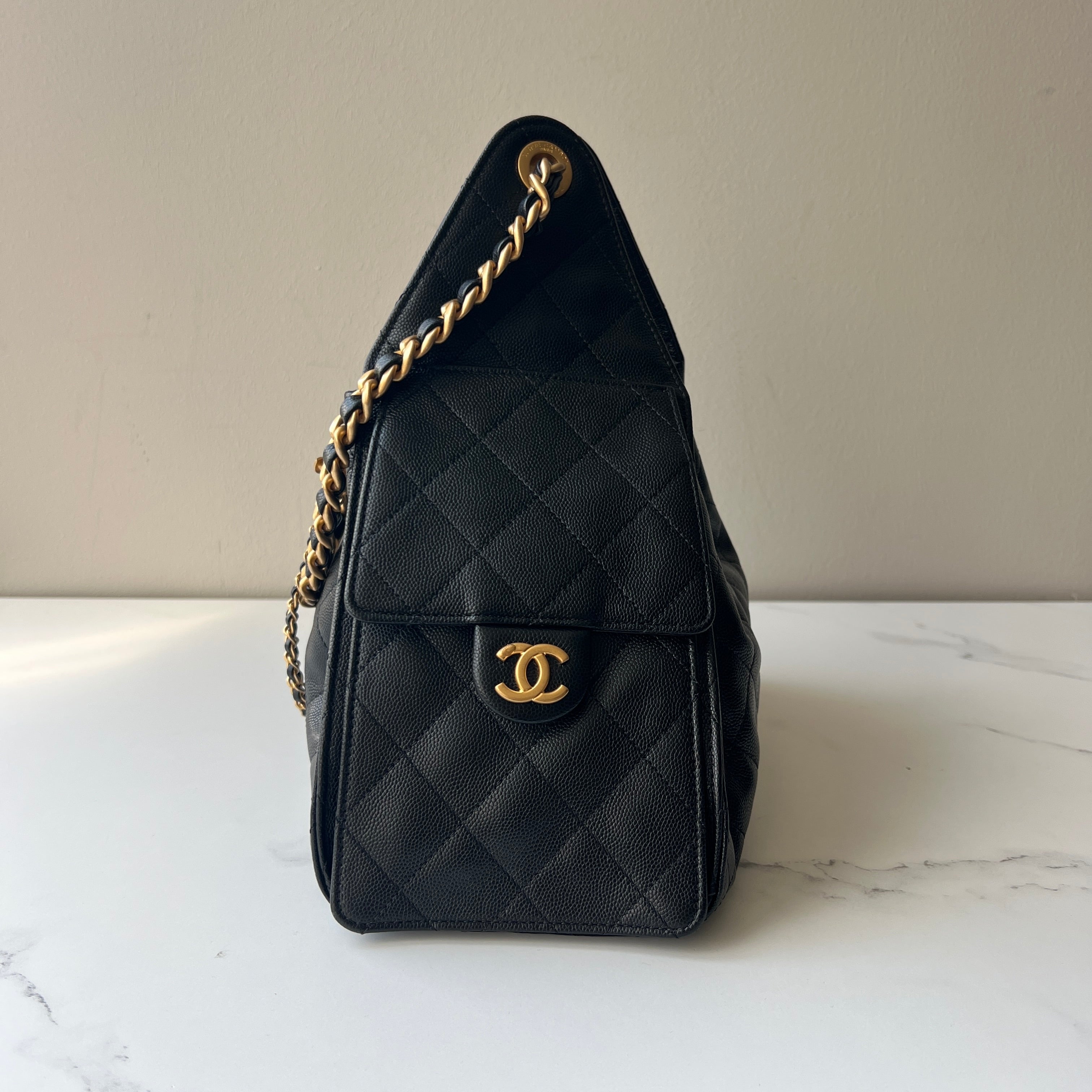 Chanel 25