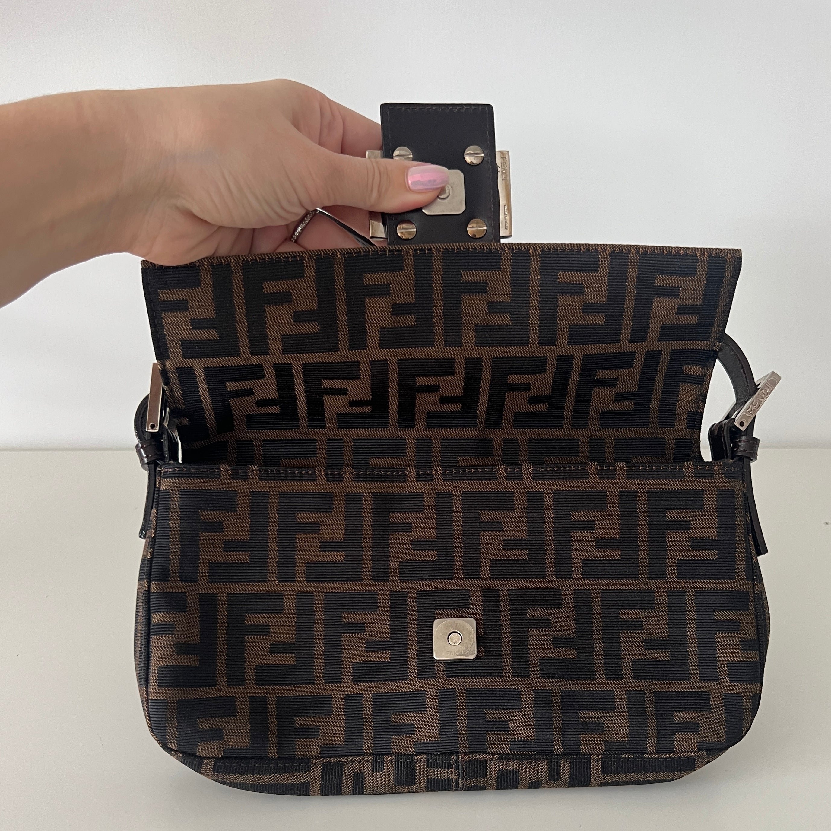 Fendi Baguette