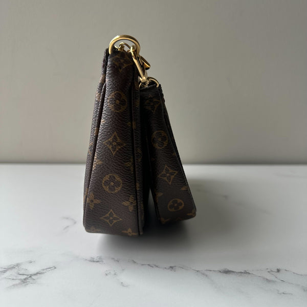 Louis Vuitton Multi Pochette Accessories